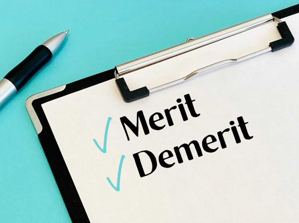 業務委託における源泉徴収のメリットとデメリット