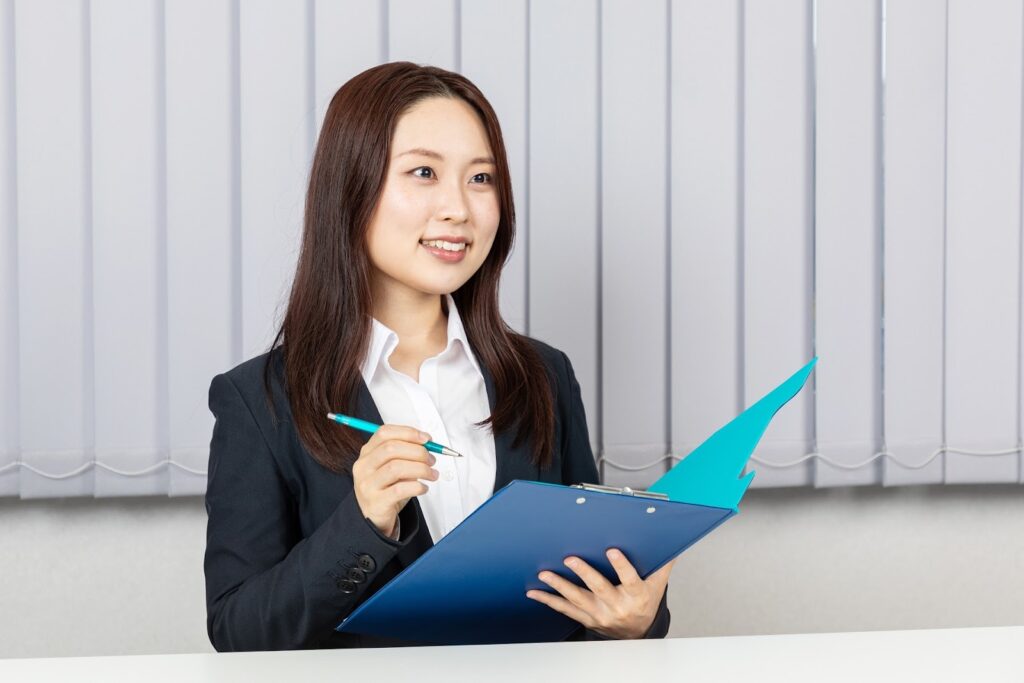 SNSコンサルとは？業務内容と費用相場をわかりやすく解説