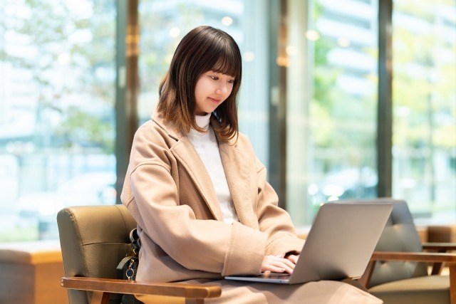 フリーランス女性イメージ